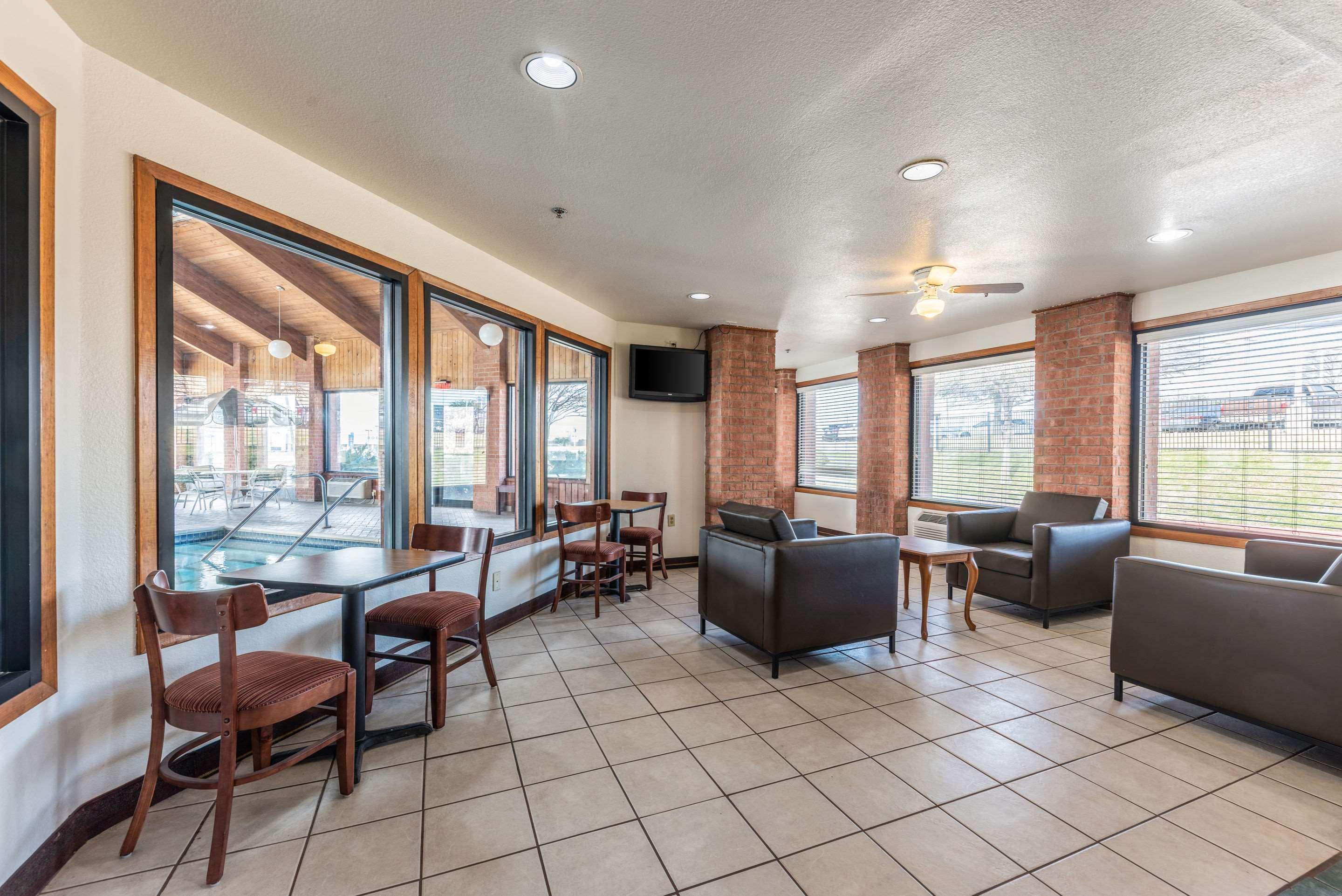 Econo Lodge Inn&Suites McKinney Exterior foto