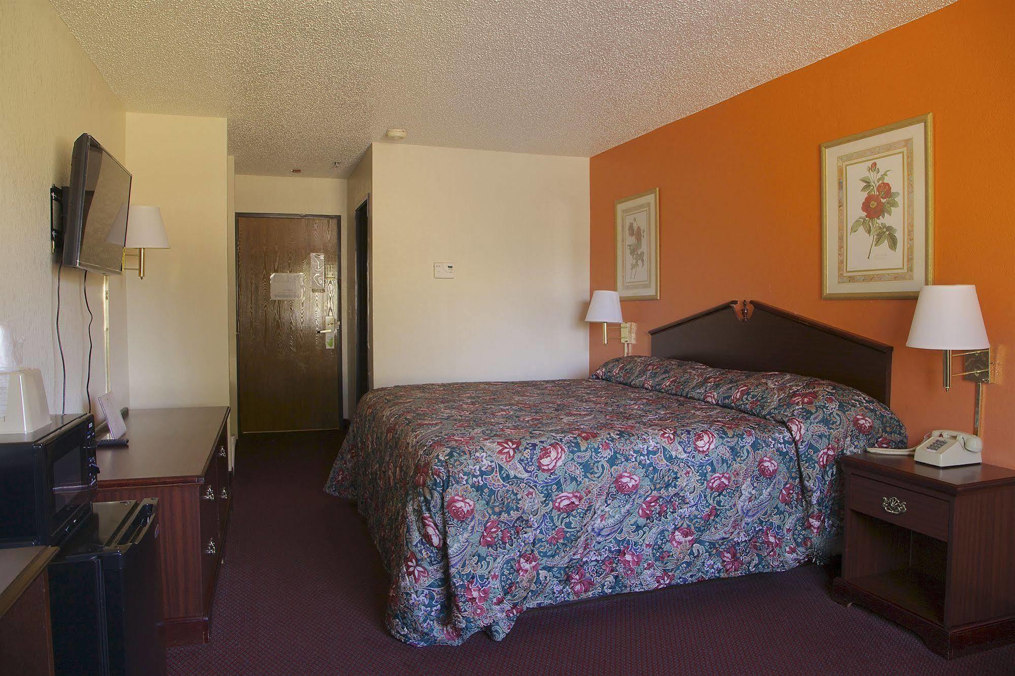 Econo Lodge Inn&Suites McKinney Exterior foto