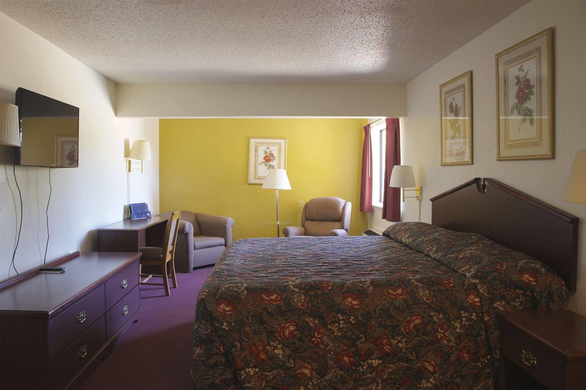 Econo Lodge Inn&Suites McKinney Exterior foto